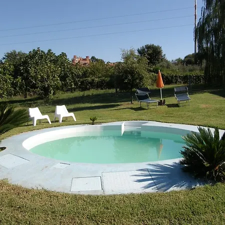 Bed & Breakfast Le Farfalle B&B Bracciano (Rome)