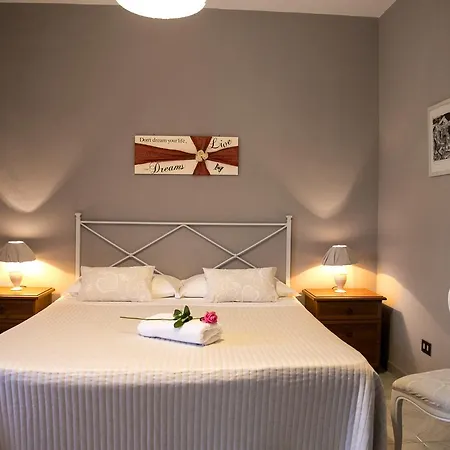 Le Farfalle B&B Bed & Breakfast